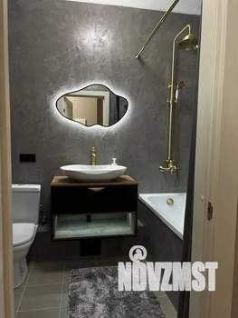 2-к квартира, посуточно, 42м2, 8/10 этаж