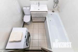 Студия квартира, посуточно, 35м2, 24/25 этаж