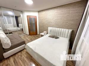 1-к квартира, посуточно, 40м2, 10/10 этаж