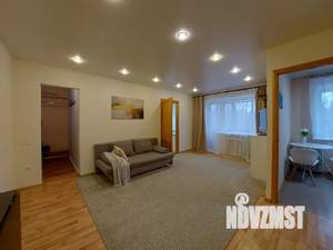 2-к квартира, посуточно, 45м2, 3/5 этаж