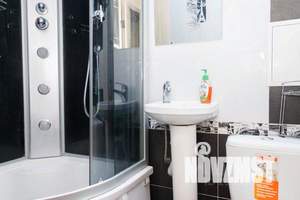 2-к квартира, посуточно, 46м2, 4/9 этаж