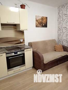 1-к квартира, посуточно, 43м2, 21/25 этаж