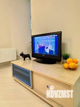 Студия квартира, посуточно, 40м2, 7/20 этаж