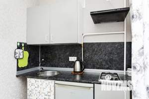 2-к квартира, посуточно, 50м2, 4/6 этаж