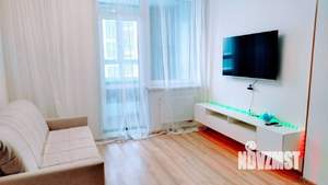 Студия квартира, посуточно, 35м2, 18/26 этаж