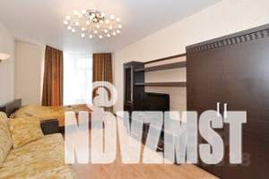 1-к квартира, посуточно, 76м2, 12/19 этаж