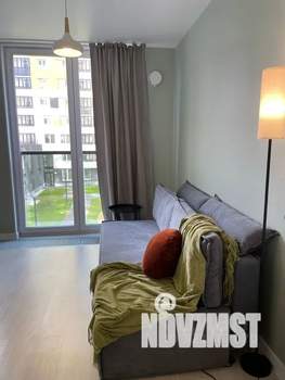 Студия квартира, посуточно, 25м2, 3/18 этаж