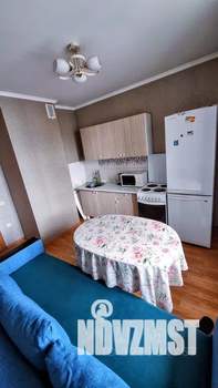 1-к квартира, посуточно, 40м2, 16/18 этаж