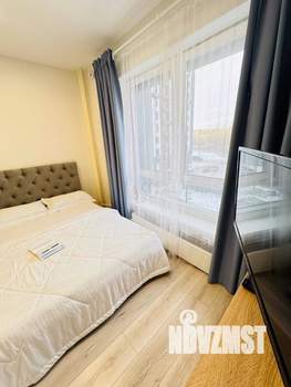 Студия квартира, посуточно, 30м2, 3/24 этаж