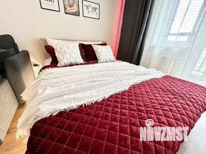 Студия квартира, посуточно, 36м2, 24/25 этаж