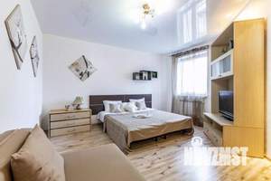 1-к квартира, посуточно, 40м2, 1/1 этаж