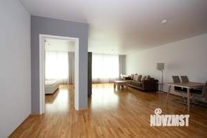 2-к квартира, посуточно, 72м2, 1/1 этаж