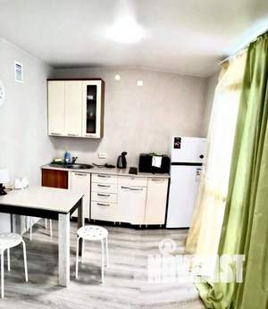 1-к квартира, посуточно, 35м2, 1/1 этаж