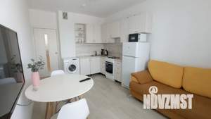 1-к квартира, посуточно, 40м2, 24/26 этаж