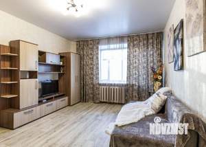 1-к квартира, посуточно, 40м2, 3/10 этаж