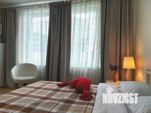 1-к квартира, посуточно, 42м2, 1/1 этаж