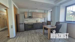 3-к квартира, на длительный срок, 90м2, 2/5 этаж