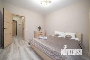 1-к квартира, посуточно, 40м2, 16/21 этаж