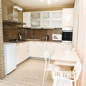 2-к квартира, посуточно, 56м2, 9/9 этаж