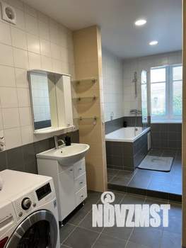 1-к квартира, посуточно, 52м2, 2/5 этаж
