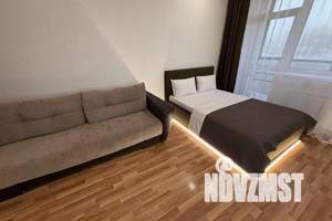 1-к квартира, посуточно, 49м2, 13/22 этаж