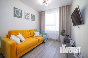 1-к квартира, посуточно, 42м2, 3/17 этаж