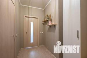 1-к квартира, посуточно, 35м2, 18/25 этаж