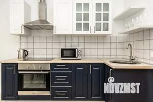 1-к квартира, посуточно, 43м2, 3/10 этаж