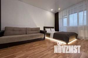 1-к квартира, посуточно, 49м2, 13/22 этаж