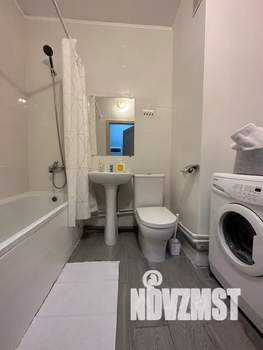 1-к квартира, посуточно, 33м2, 5/25 этаж