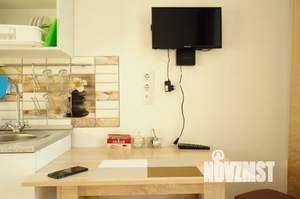 Студия квартира, посуточно, 14м2, 2/5 этаж