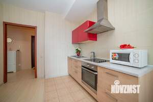 2-к квартира, посуточно, 71м2, 1/1 этаж