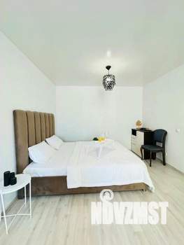 1-к квартира, посуточно, 38м2, 1/1 этаж
