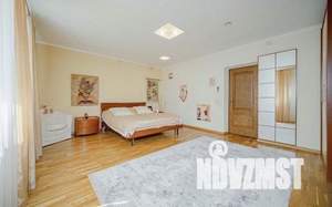 4-к квартира, на длительный срок, 145м2, 2/8 этаж