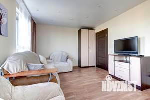 2-к квартира, посуточно, 57м2, 4/28 этаж
