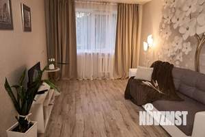 2-к квартира, посуточно, 44м2, 1/5 этаж