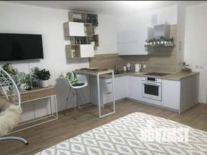 Студия квартира, посуточно, 38м2, 20/27 этаж