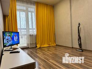 1-к квартира, посуточно, 36м2, 19/30 этаж