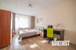 1-к квартира, посуточно, 32м2, 1/1 этаж