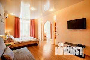 1-к квартира, посуточно, 44м2, 11/19 этаж