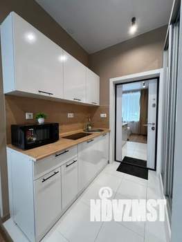 Студия квартира, посуточно, 18м2, 1/7 этаж