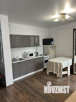 Студия квартира, посуточно, 45м2, 8/9 этаж