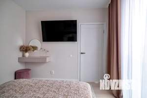 1-к квартира, посуточно, 39м2, 10/18 этаж