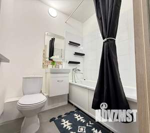 Студия квартира, посуточно, 40м2, 7/14 этаж