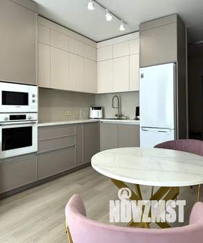 1-к квартира, посуточно, 48м2, 15/25 этаж