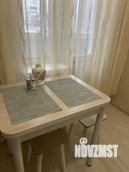 Студия квартира, посуточно, 40м2, 4/9 этаж