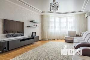 3-к квартира, посуточно, 112м2, 1/1 этаж