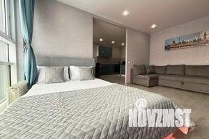 1-к квартира, посуточно, 35м2, 16/35 этаж