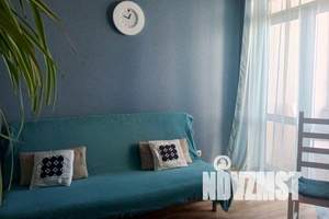 1-к квартира, посуточно, 42м2, 15/16 этаж