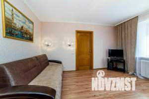 3-к квартира, посуточно, 71м2, 6/9 этаж